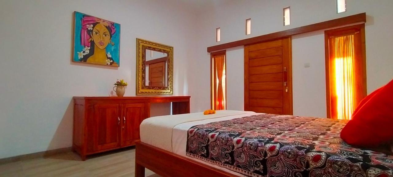 Tunjung Guest House Lovina Beach Buleleng  ภายนอก รูปภาพ