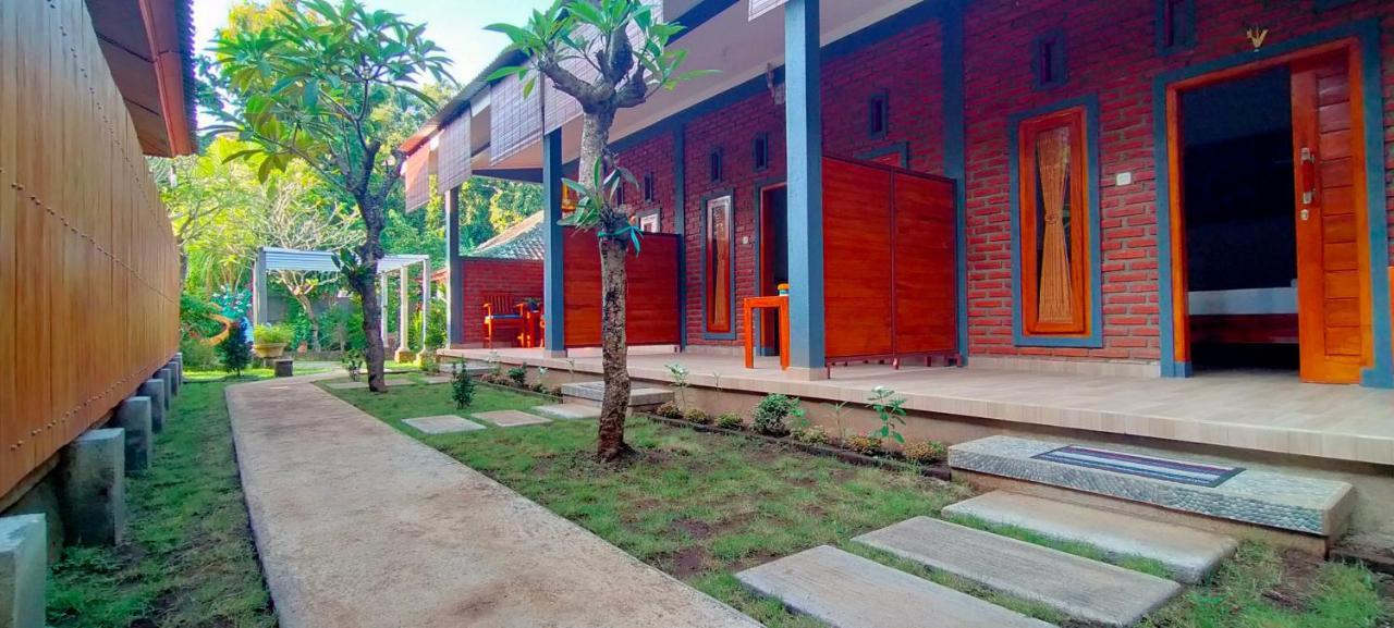 Tunjung Guest House Lovina Beach Buleleng  ภายนอก รูปภาพ