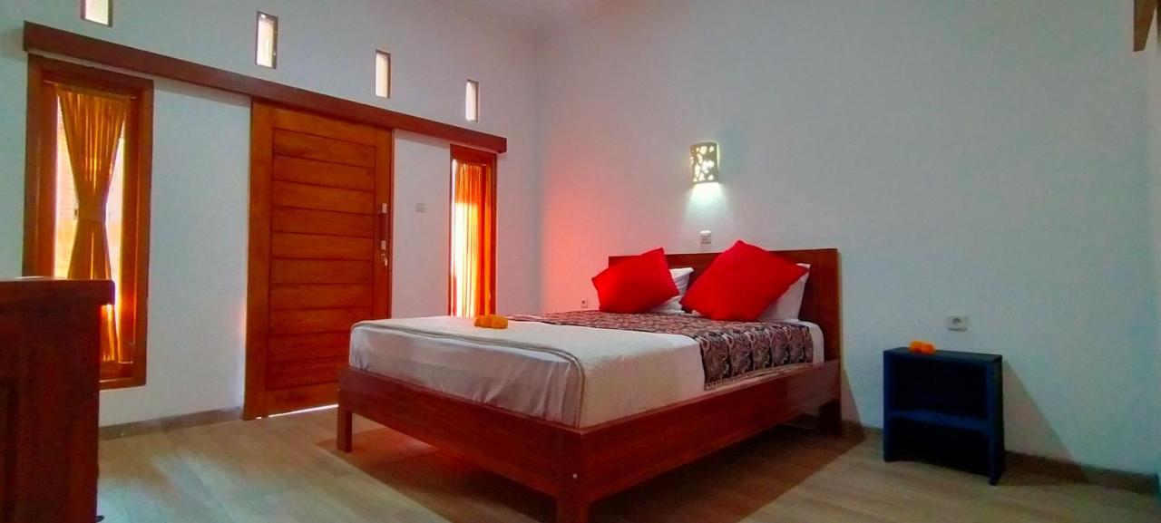 Tunjung Guest House Lovina Beach Buleleng  ภายนอก รูปภาพ